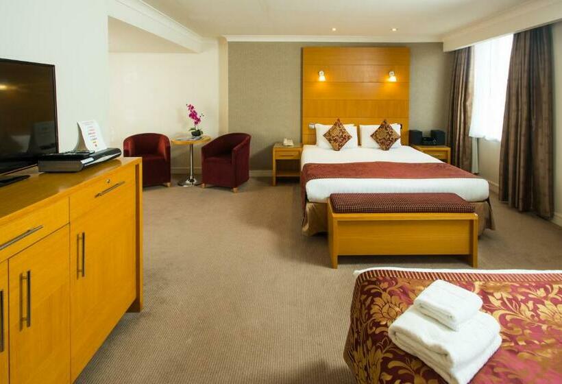 Suite Familiare, The Park City Grand Plaza Kensington