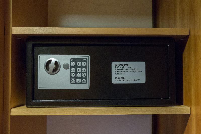 经济房, Van Der Valk Volendam