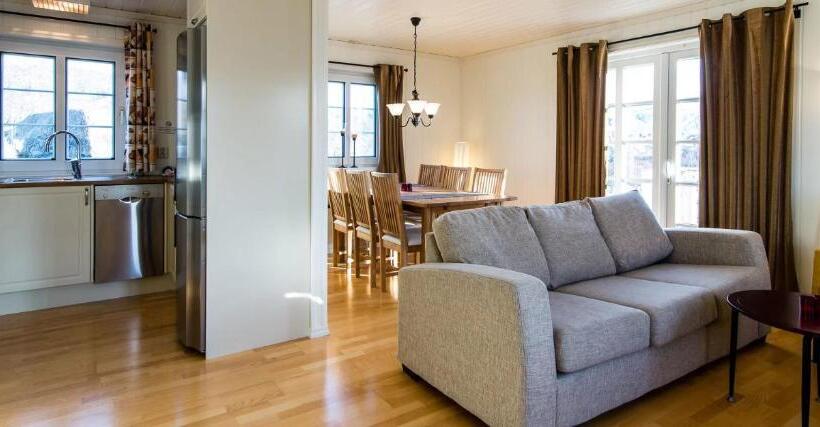 带3个卧室的公寓, Vesterålen Kysthotell
