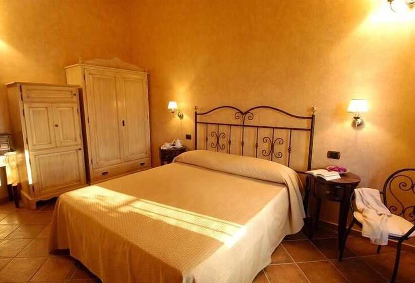 Номер Стандарт, Il Podere Hotel Restaurant