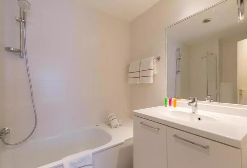 Standard-huone, Thon Hotel Residence Parnasse Apart