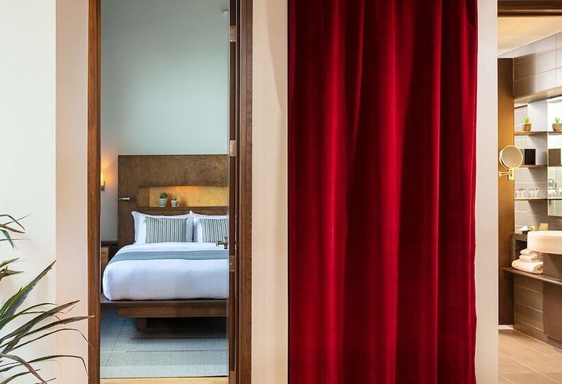 Mini Suite, 71 By Preferred Hotels & Resorts