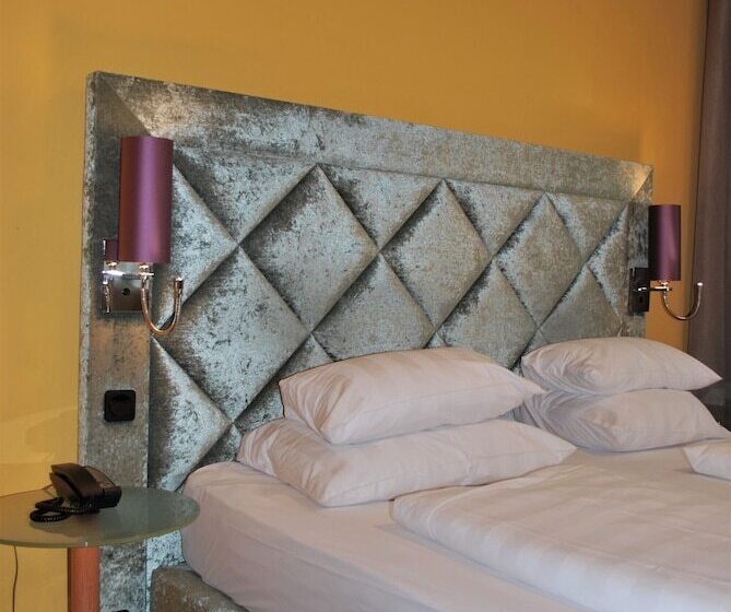 스탠다드 트리플 룸, Classic Hotel Harmonie