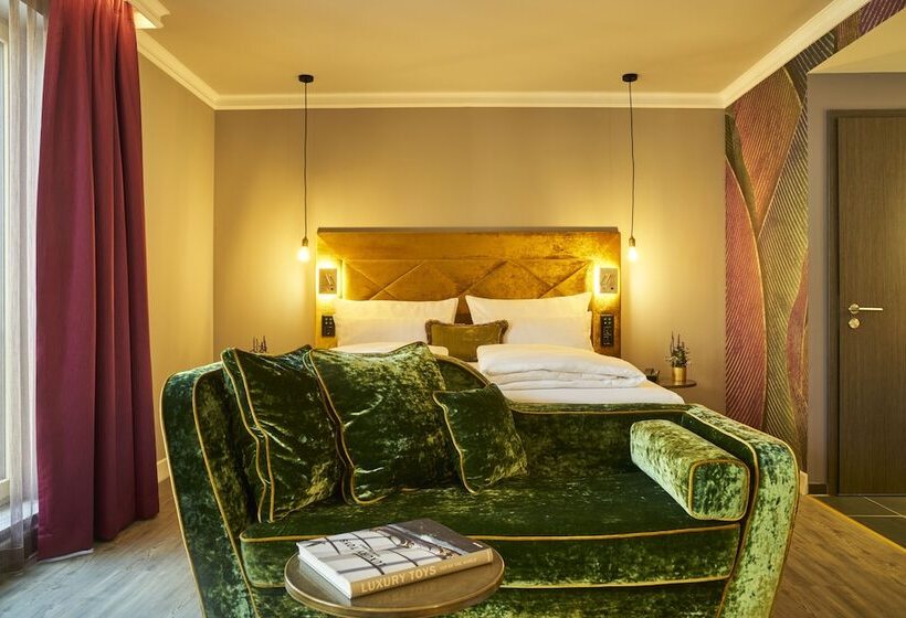 デラックストリプルルーム, Classic Hotel Harmonie