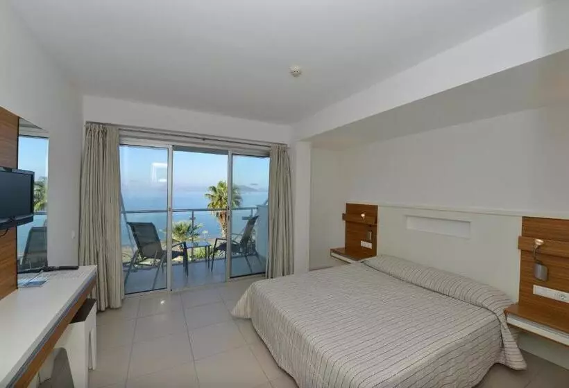 Camera Standard Vista Mare, Delta