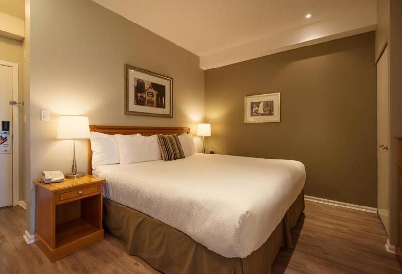 带河湖景观的轻年套房, Harrison Beach