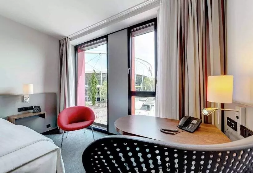 اتاق استاندارد, Hilton Garden Inn Stuttgart Neckarpark