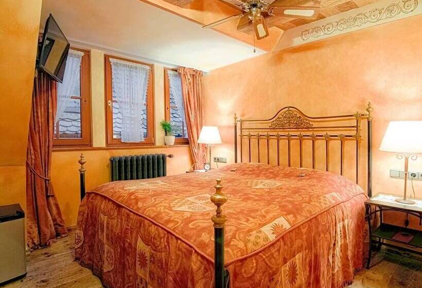 기본룸, Historik Hotel Gotisches Haus Garni