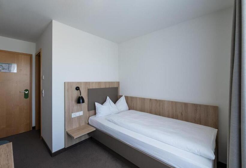 Quarto Economy Individual, Landschloss Korntal