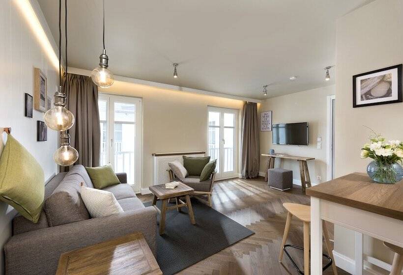 Люкс, Loev   Vela Hotels