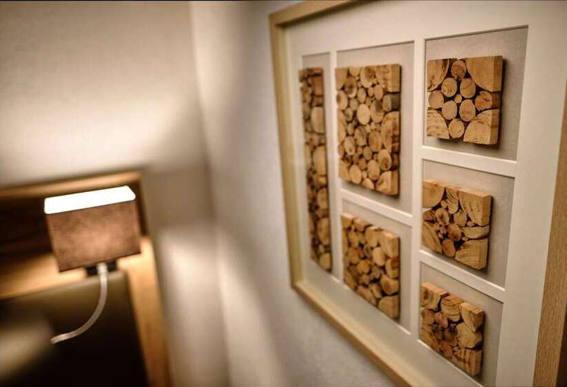 اتاق استاندارد یک نفره, Neo Hotel Linde Esslingen