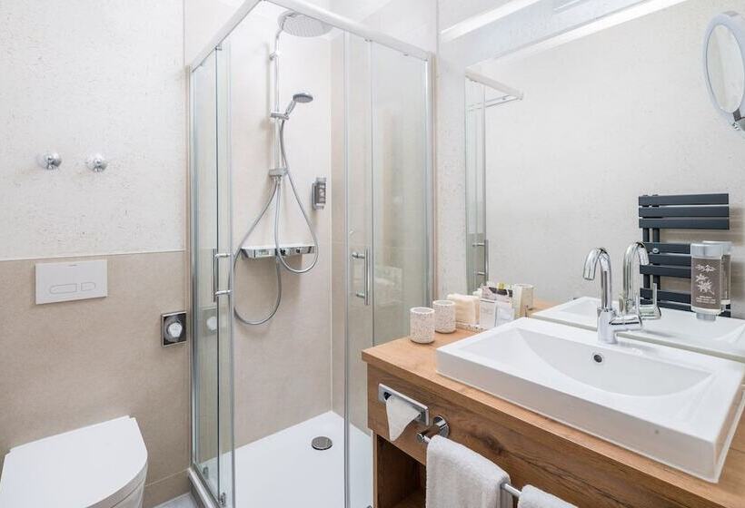 اتاق سوپریور, Neo Hotel Linde Esslingen