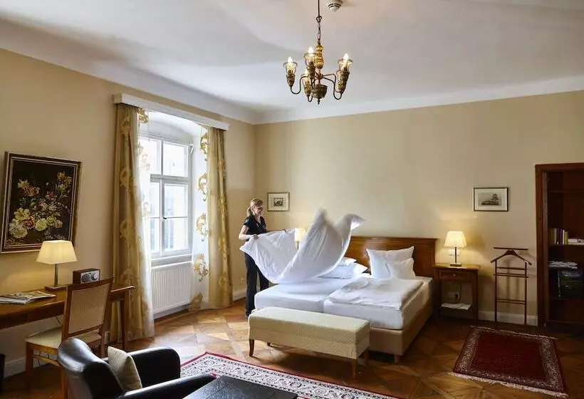 Suite Junior, Schloss Burgellern