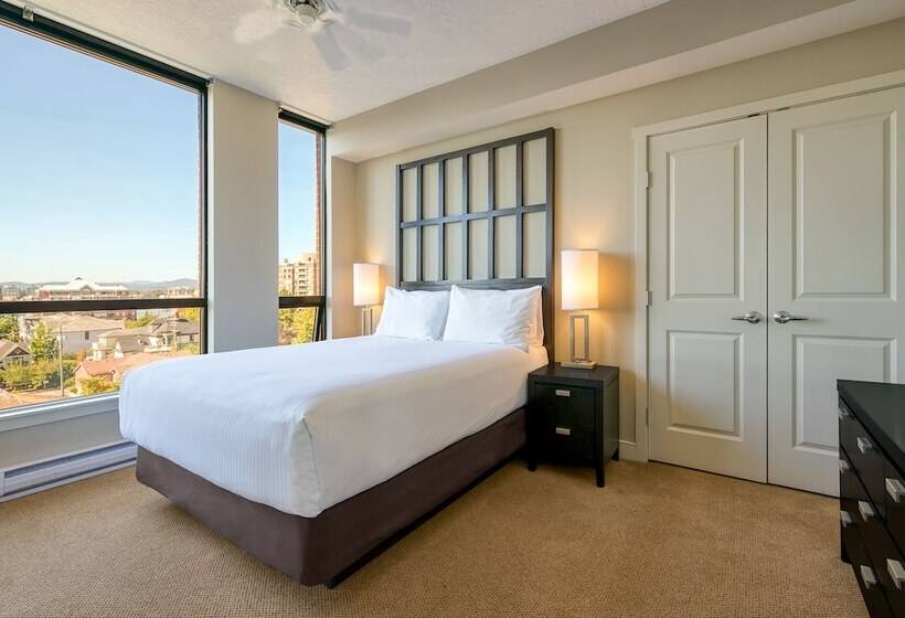 スイート, Oswego