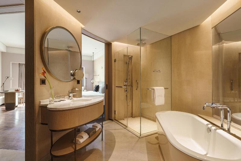 디럭스 룸 킹사이즈 침대, The Yuluxe Sheshan, Shanghai, A Tribute Portfolio