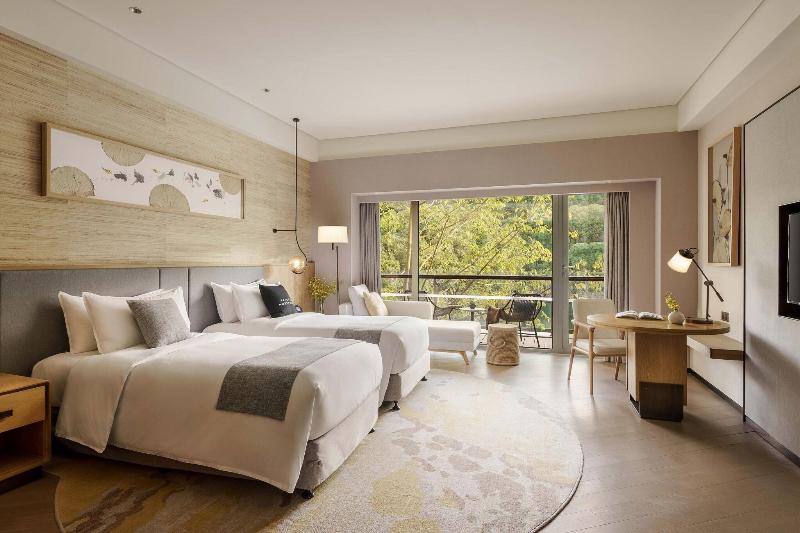 디럭스 룸 도시 전망, The Yuluxe Sheshan, Shanghai, A Tribute Portfolio