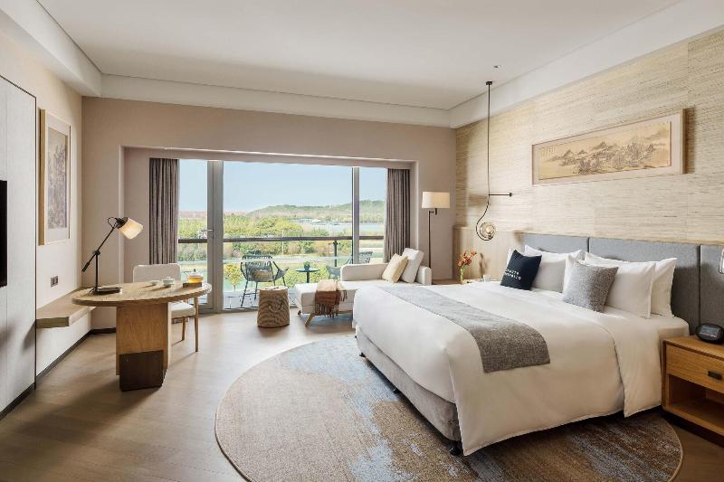 스탠다드 룸 호수 전망, The Yuluxe Sheshan, Shanghai, A Tribute Portfolio