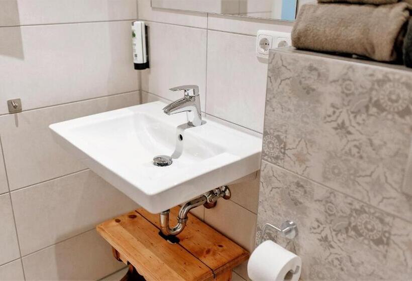 Номер Комфорт, Löwen Hotel & Restaurant