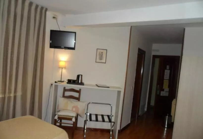 Standardzimmer, Hostal Coruña