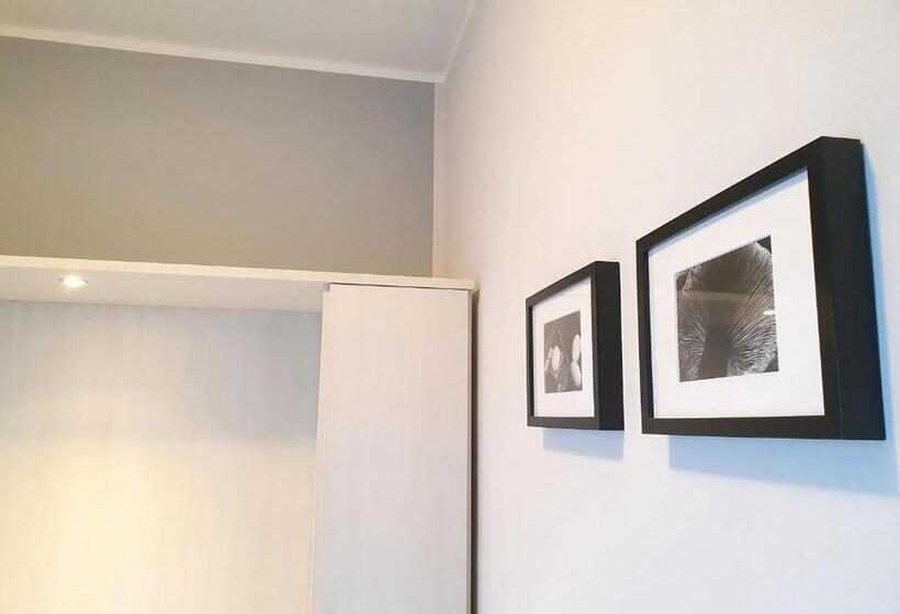 Номер Стандарт, Air