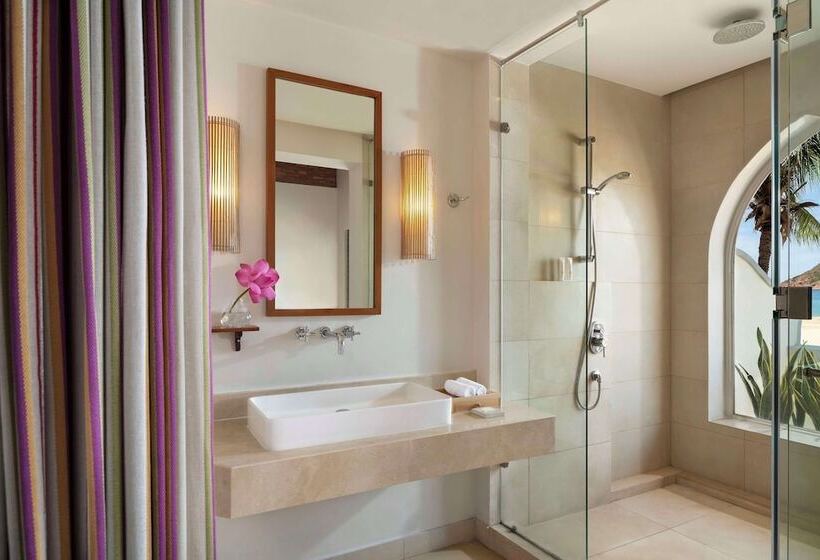 Familie Studio, Avani Quy Nhon Resort