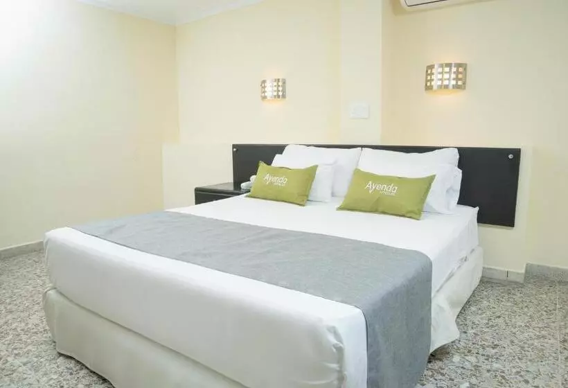 اتاق استاندارد سه نفره, Ayenda 1313 Barahona 72