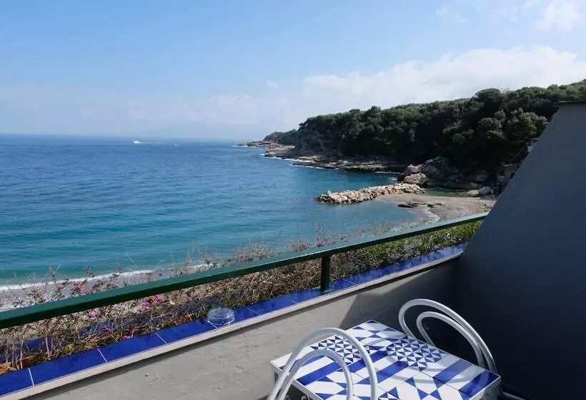 オーシャンビュースタンダードルーム, Baia Di Puolo