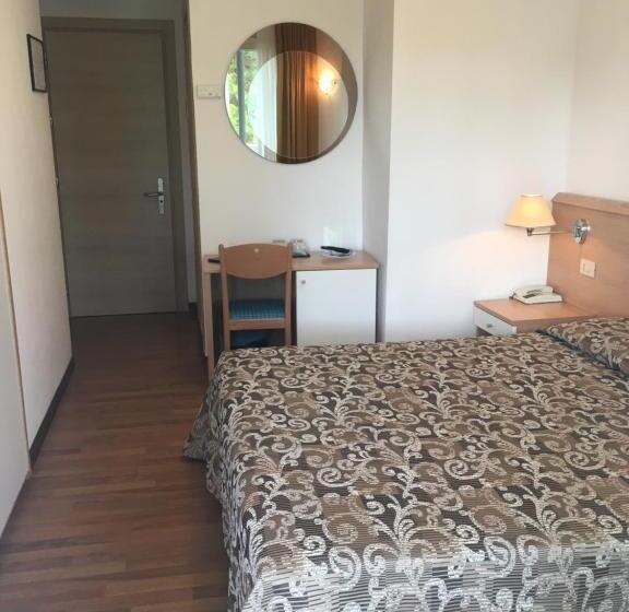 스탠다드 룸, Bellevue