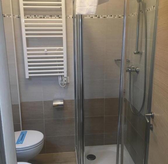 4인용 스탠다드 룸, Bellevue