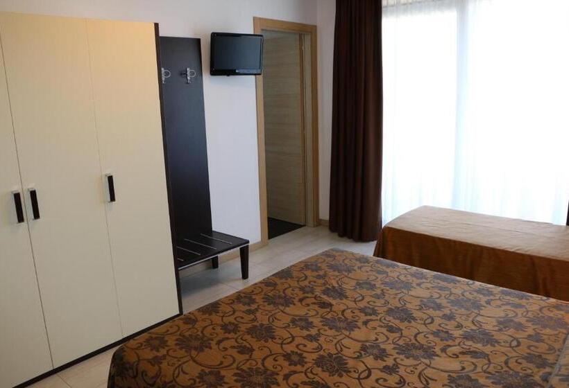 디럭스 트리플 룸, Bellevue