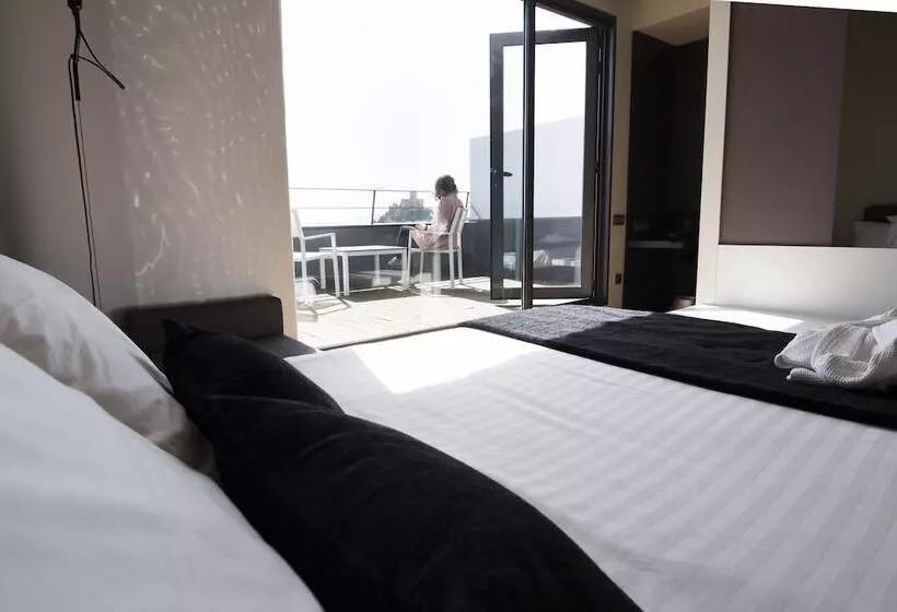 اتاق سوپریور, Blu Hotel Almansa