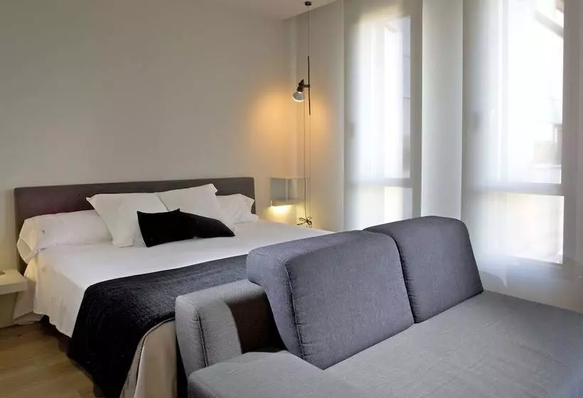 اتاق استاندارد, Blu Hotel Almansa