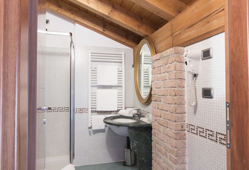 חדר סטנדרט, Country Hotel Castelbarco