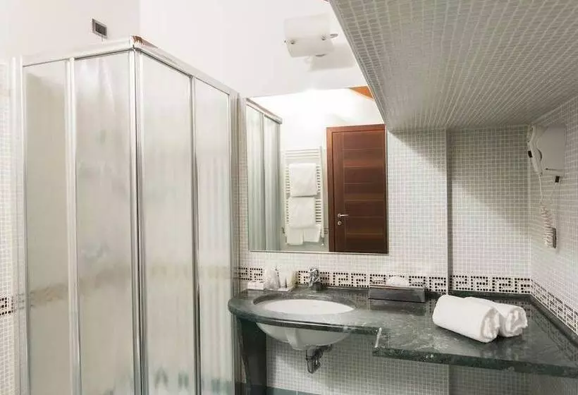 اتاق استاندارد, Country Hotel Castelbarco