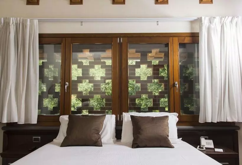 اتاق استاندارد سه نفره, Country Hotel Castelbarco