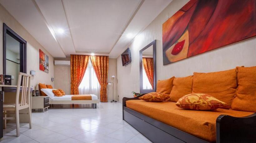 غرفة قياسية رباعية, Daytona Palace