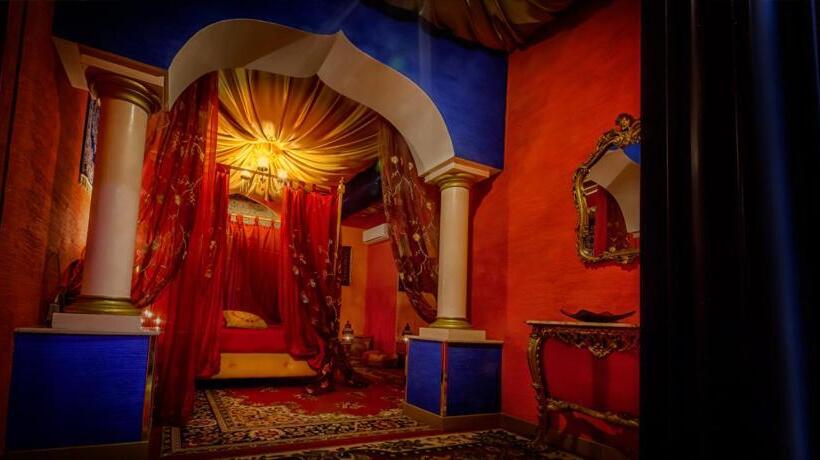 جناح ديلوكس, Daytona Palace