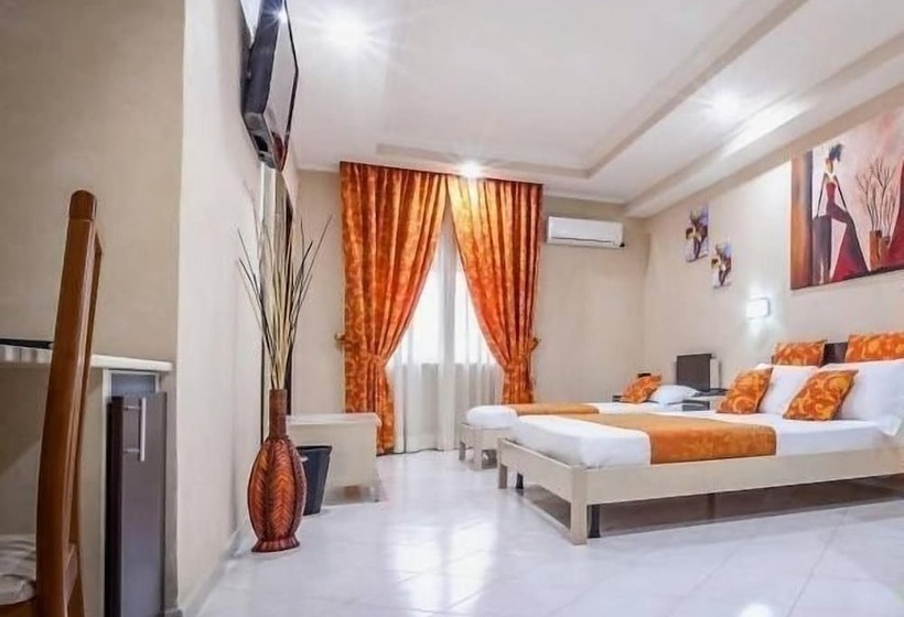 غرفة قياسية رباعية, Daytona Palace