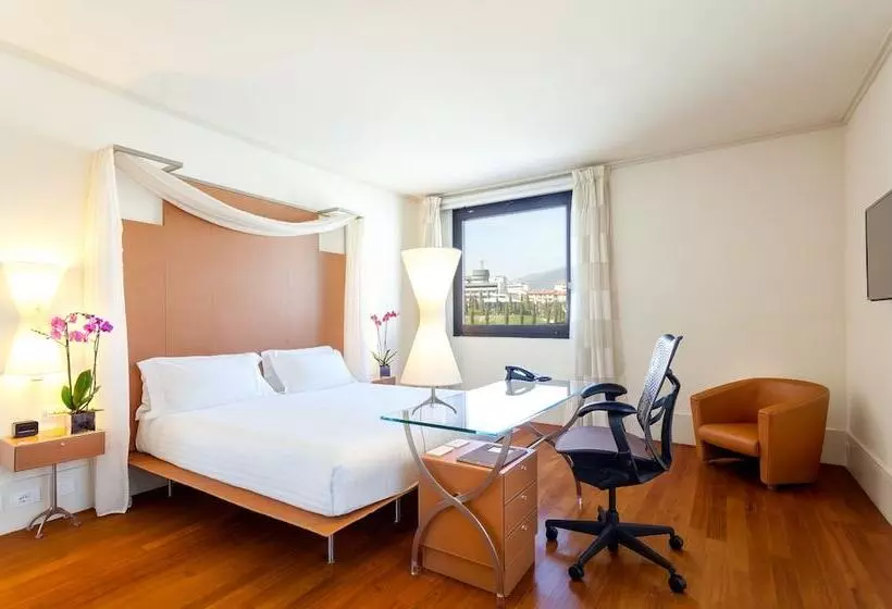 اتاق لوکس, Hilton Garden Inn Florence Novoli