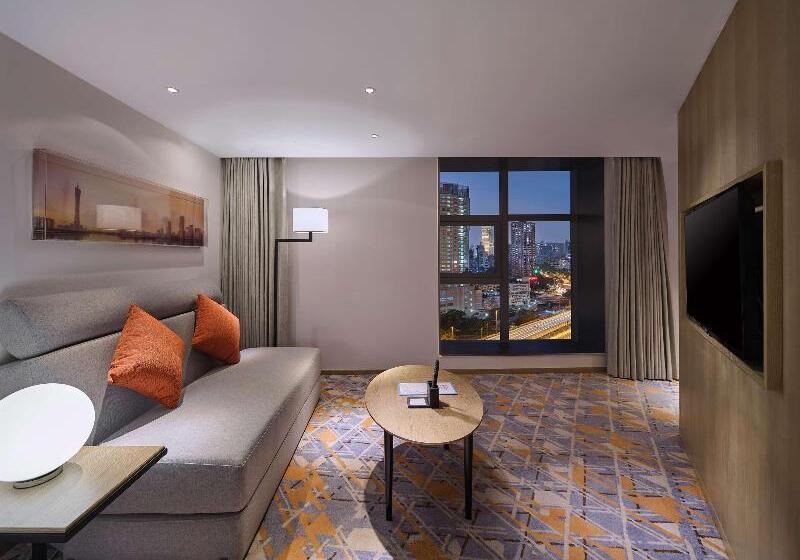 سوئیت با تخت بزرگ, Hilton Garden Inn Guangzhou Tianhe