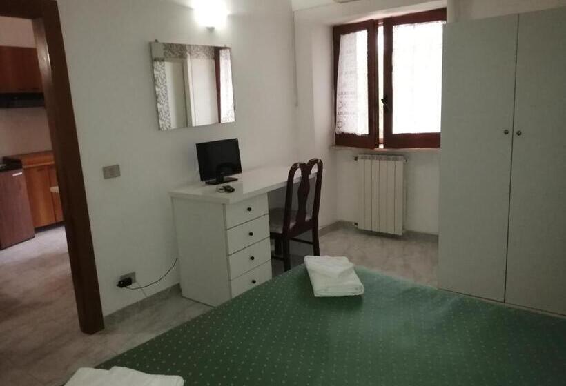 דירת חדר, Holiday Residence