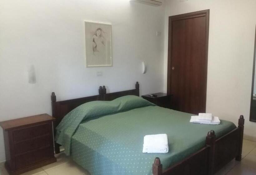 חדר סטנדרט, Holiday Residence