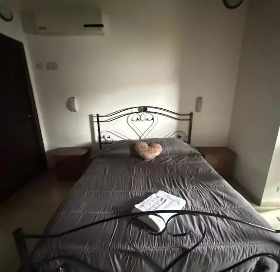 Standard Single Room Single Bed, Holiday Residence