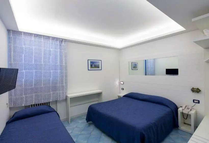 Triple Room Sea View, Il Faro