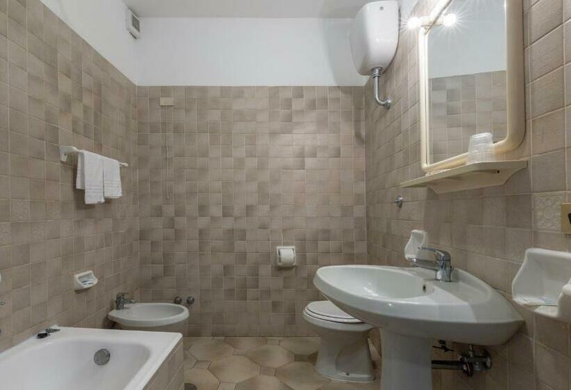 클래식 4인 룸, Il Faro