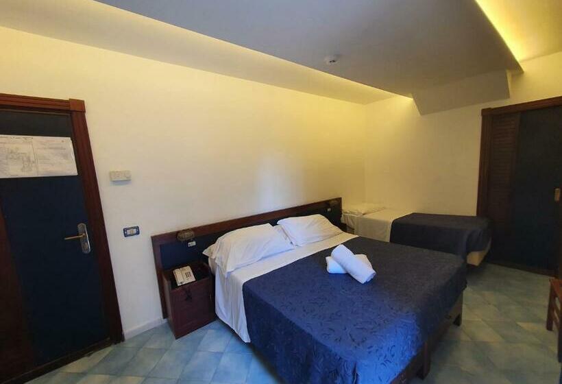 스탠다드 트리플 룸, Il Faro