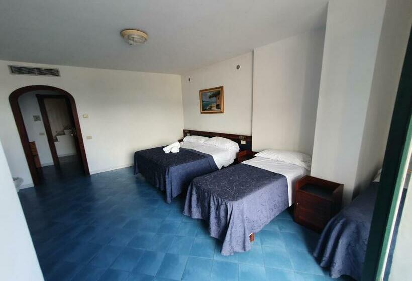 패밀리 룸 바다 전망, Il Faro