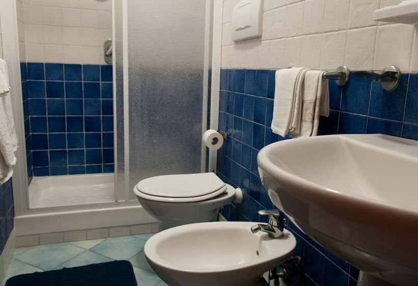 スタンダードルーム, Il Faro