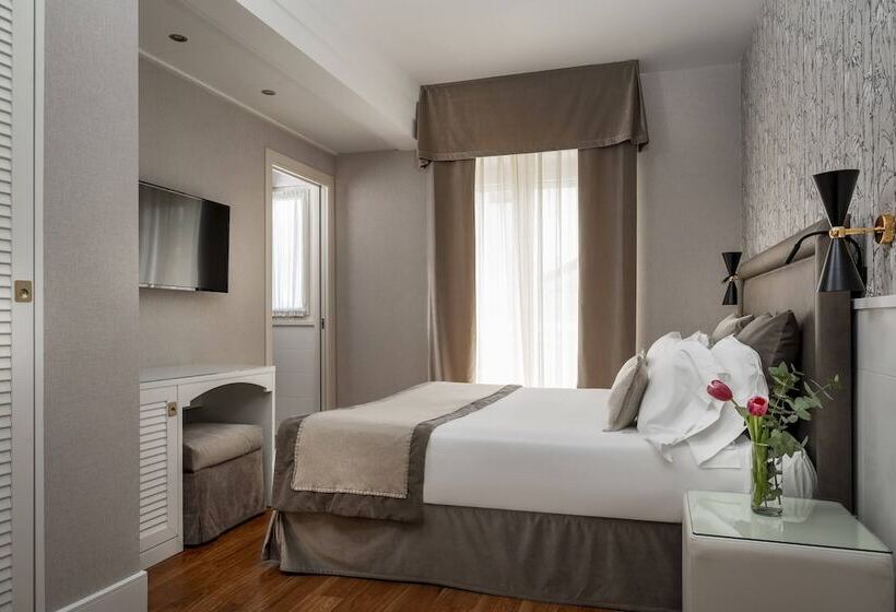 컴포트 룸, Maestrale