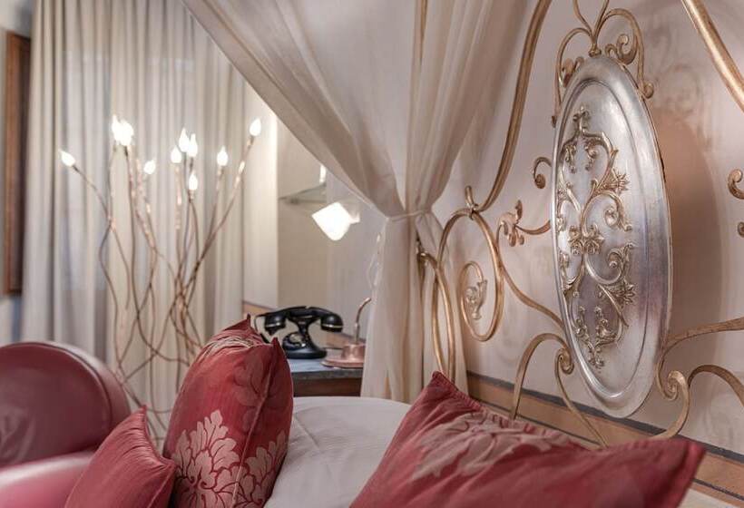 プレジデントスイートルーム, Palazzo Del Capitano Wellness & Relais   Luxury Borgo Capitano Collection